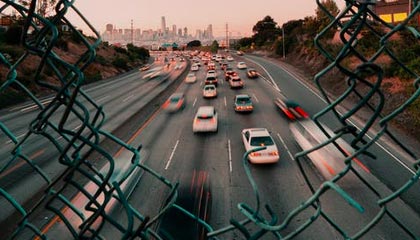 魔术两分胜热火，扳平赛季交手纪录